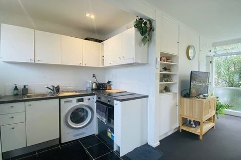 Photo of property in 67 St Vincent Avenue, Remuera, Auckland, 1050