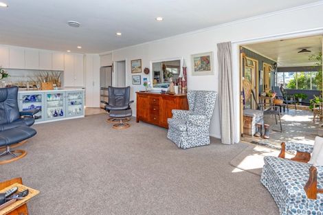 Photo of property in 55 Manaia Road, Tairua, 3508