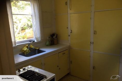 Photo of property in 134 Seaview Road, Paraparaumu Beach, Paraparaumu, 5032