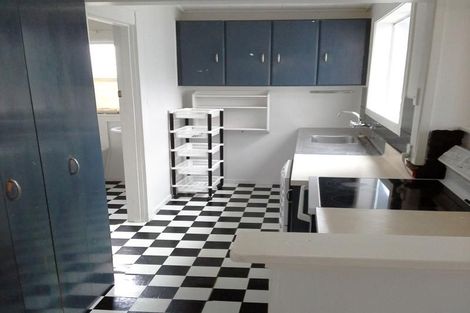 Photo of property in 29 Davies Road, Hurdon, New Plymouth, 4310