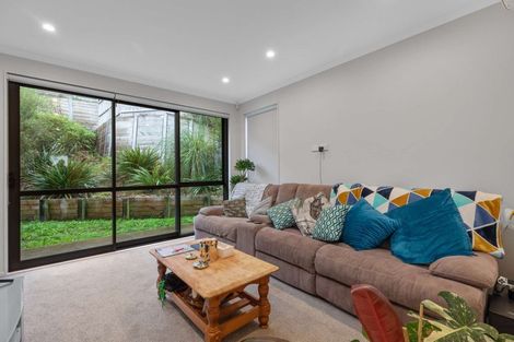 Photo of property in 49 Matairangi Avenue, Totara Heights, Auckland, 2105
