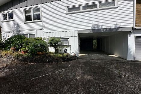 Photo of property in 11 Roberts Road, Glenfield, Auckland, 0629