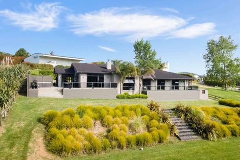 Photo of property in 14 Regis Lane, Flat Bush, Auckland, 2019