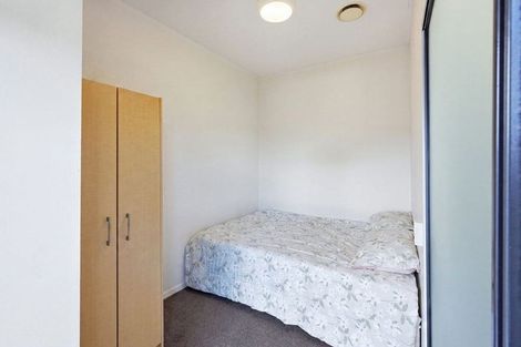 Photo of property in Twin Towers, 308/17 Putney Way, Manukau, Auckland, 2104