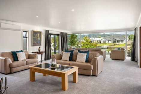 Photo of property in 12 Pelican Place, Whitianga, 3510