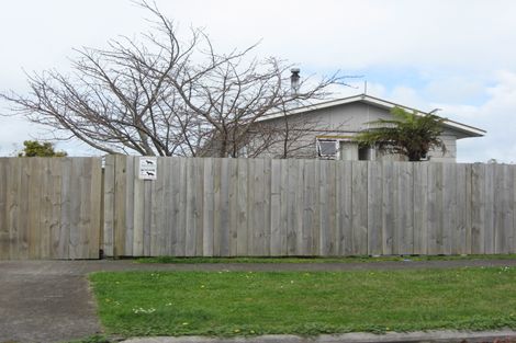 Photo of property in 34 Rahiri Street, Waitara, 4320