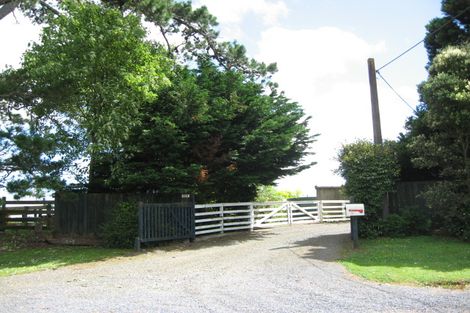 Photo of property in 479 Paparata Road, Bombay, 2675