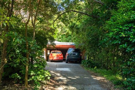 Photo of property in 21 Kaitawa Road, York Bay, Lower Hutt, 5013