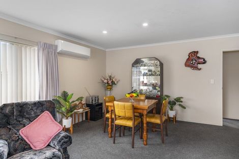 Photo of property in 53b Pemberton Crescent, Greerton, Tauranga, 3112