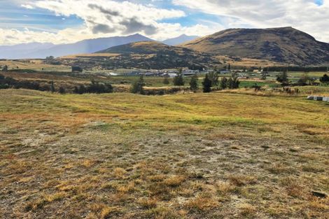 Photo of property in 11a Double Cone Road, Jacks Point, Queenstown, 9371