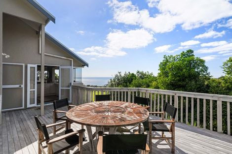 Photo of property in 453 Onemana Drive, Onemana, Whangamata, 3691