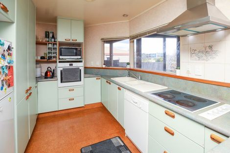 Photo of property in 30 Endeavour Avenue, Flagstaff, Hamilton, 3210