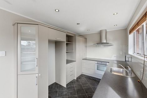 Photo of property in 21 Truby King Street, Merrilands, New Plymouth, 4312