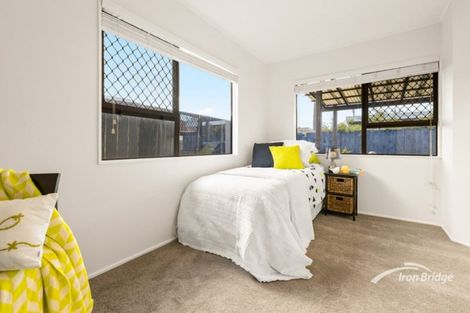 Photo of property in 2/105 Nile Road, Milford, Auckland, 0620
