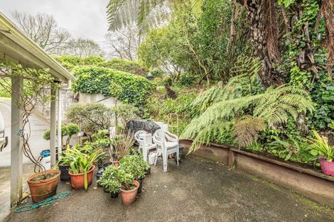Photo of property in 2 Hillside Terrace, Saint Johns Hill, Whanganui, 4500