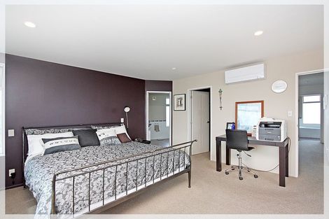 Photo of property in 9 Trafalgar Street, Foxton Beach, Foxton, 4815