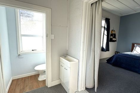 Photo of property in 105 Clyde Street, Balclutha, 9230