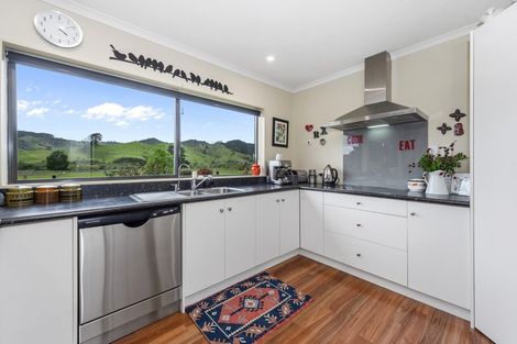 Photo of property in 16 Kauri Lane, Huntly, 3771