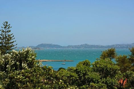 Photo of property in 1 Whiorau Grove, Lowry Bay, Lower Hutt, 5013