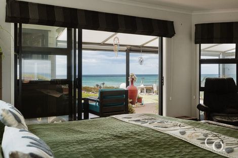 Photo of property in 103 Pukehina Parade, Pukehina, Te Puke, 3189