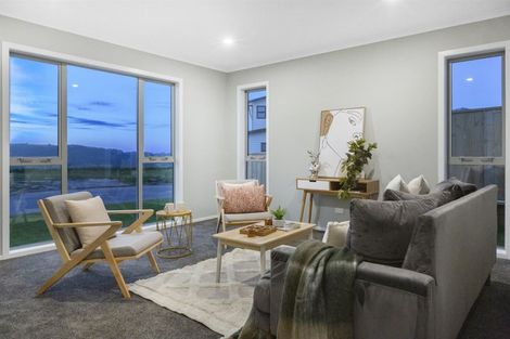 Photo of property in 20 Rotorua Grove, Aotea, Porirua, 5024