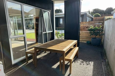 Photo of property in 15a Tuki Street, Titahi Bay, Porirua, 5022