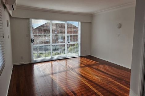 Photo of property in 1/122 Taylor Street, Blockhouse Bay, Auckland, 0600