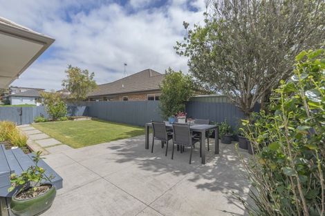 Photo of property in 26 Nanleen Rise, Manurewa, Auckland, 2105