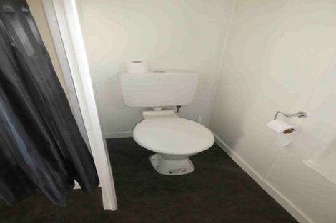 Photo of property in 59 Kaurilands Road, Titirangi, Auckland, 0604