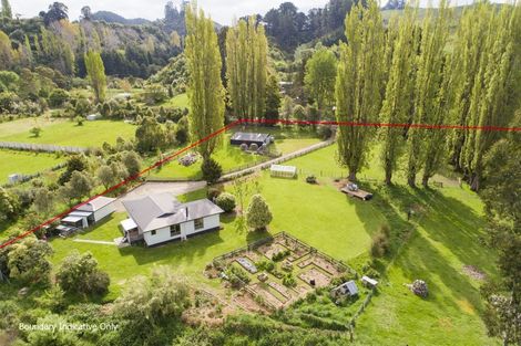 Photo of property in 18 Kuku Road, Pohangina, Ashhurst, 4884