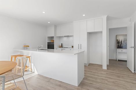 Photo of property in 12 Rehua Way, Papamoa, 3118