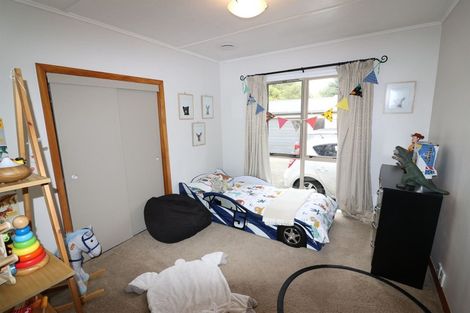 Photo of property in 89 Princess Street, Dannevirke, 4930