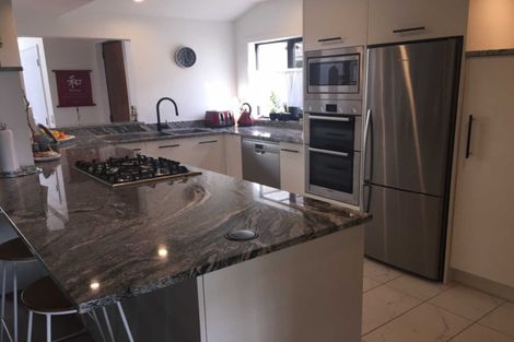 Photo of property in 63 Winara Avenue, Waikanae, 5036