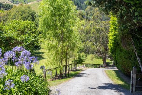 Photo of property in 274 Valley Road, Paraparaumu, 5032