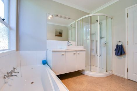 Photo of property in 351 Napier Road, Havelock North, Hastings, 4180