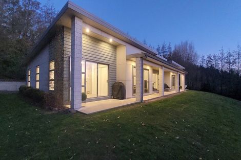 Photo of property in 191 Cormacks-kia Ora Road, Cormacks, Oamaru, 9495