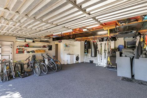 Photo of property in 5 Solway Place, Papakowhai, Porirua, 5024