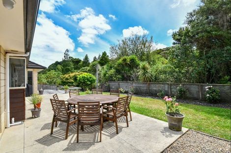 Photo of property in 5 Nita Place, The Gardens, Auckland, 2105