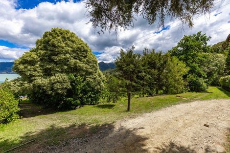 Photo of property in 257 Queen Charlotte Drive, Havelock, 7281