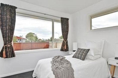 Photo of property in 1/37 Santa Rosa Avenue, Halswell, Christchurch, 8025