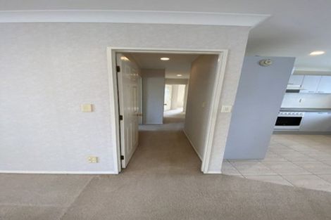 Photo of property in 24a Martin Jugum Lane, Ranui, Auckland, 0612