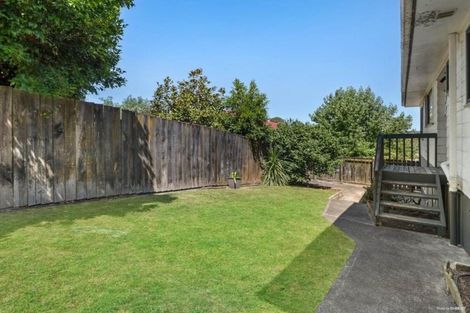 Photo of property in 139 Moire Road, West Harbour, Auckland, 0618