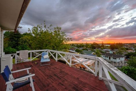 Photo of property in 1/24 Cranberry Place, Bucklands Beach, Auckland, 2012