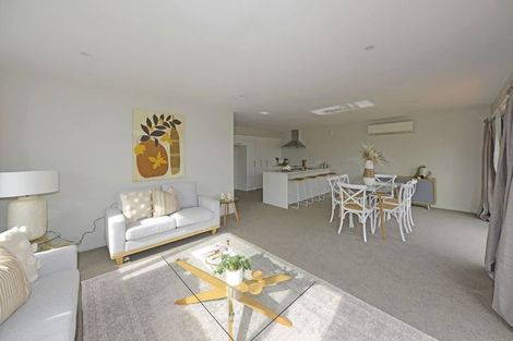 Photo of property in 27 Hargood Street, Woolston, Christchurch, 8062