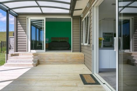 Photo of property in 5d Vardon Way, Waiwhakaiho, New Plymouth, 4312