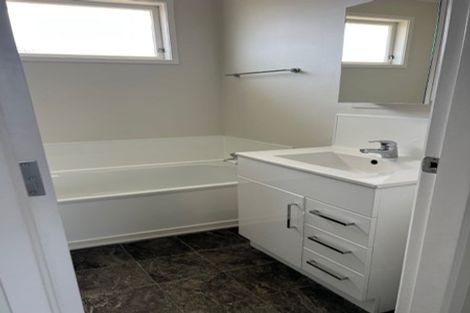 Photo of property in 71 Meadowvale Drive, Levin, 5510