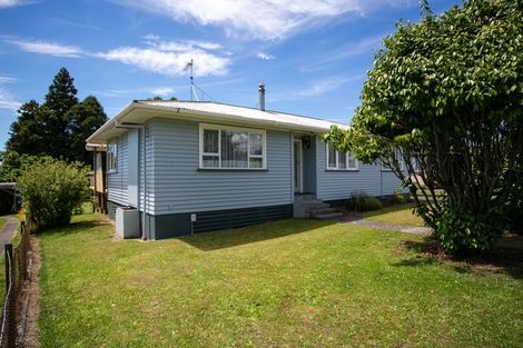 Photo of property in 22 Grace Crescent, Tokoroa, 3420