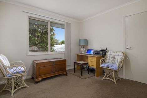 Photo of property in 19 Haden Place, Omokoroa, 3114