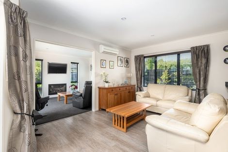 Photo of property in 186 Cashmere Road, Hoon Hay, Christchurch, 8025