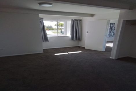 Photo of property in 133 Birkenhead Avenue, Birkenhead, Auckland, 0626